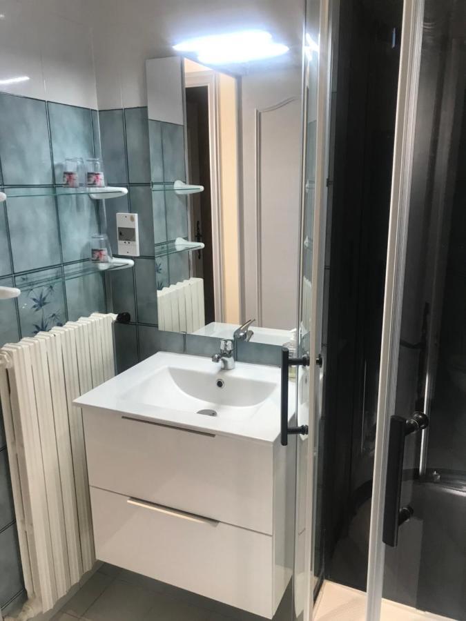 Chambres D'Hotes Climatisees Avec Cuisine D'Ete "Villa Gour Du Peyrol" Buisson Экстерьер фото