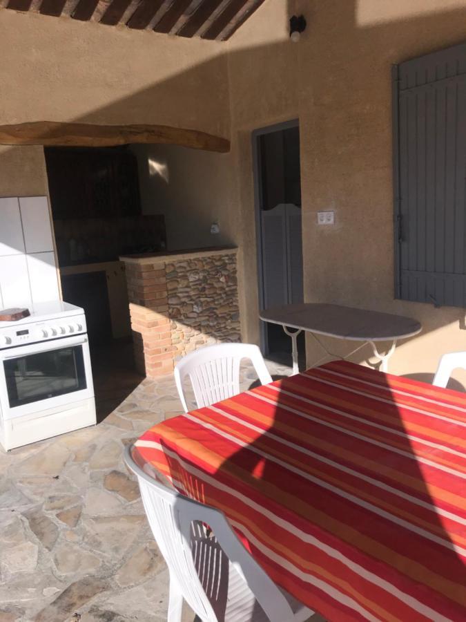 Chambres D'Hotes Climatisees Avec Cuisine D'Ete "Villa Gour Du Peyrol" Buisson Экстерьер фото