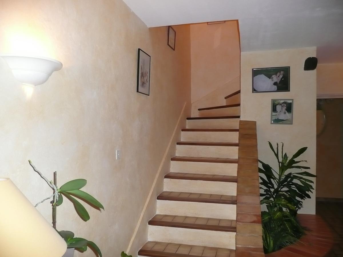Chambres D'Hotes Climatisees Avec Cuisine D'Ete "Villa Gour Du Peyrol" Buisson Экстерьер фото